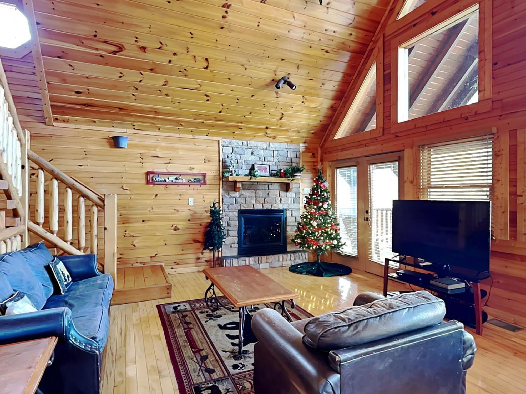 Cloud Dancer Villa Гетлинбург Екстериор снимка